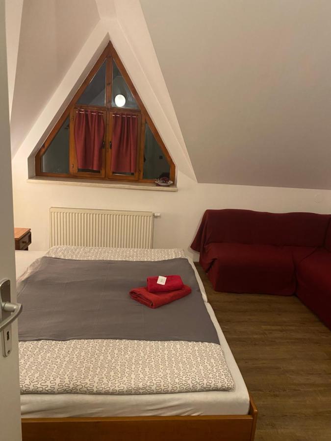 Restaurace U Vlkove Hotel Kamenice Kültér fotó