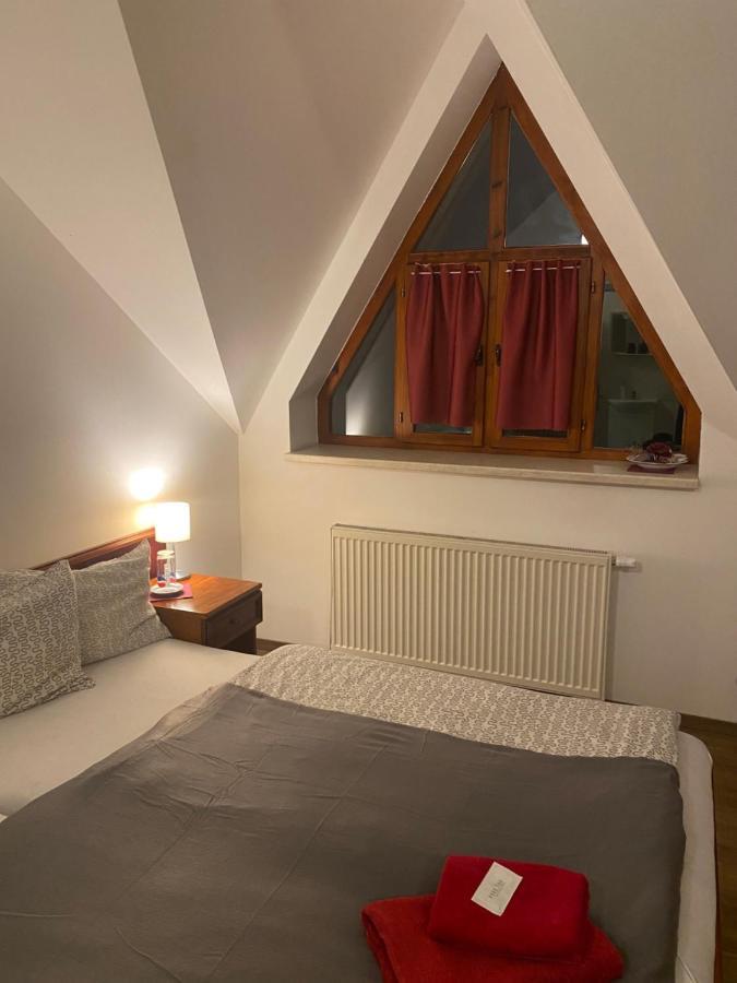 Restaurace U Vlkove Hotel Kamenice Kültér fotó